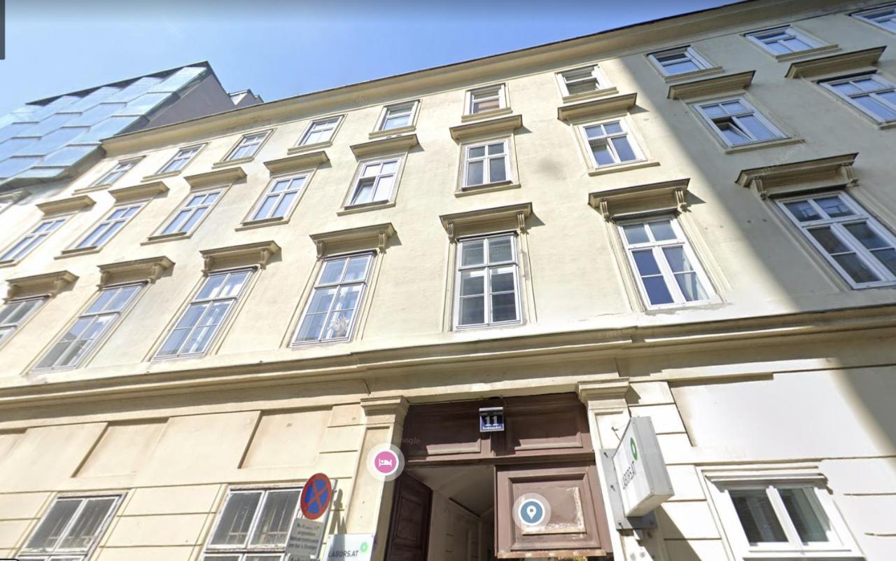 Luxurious Maisonette Apartment At The Heart Of Bécs Kültér fotó