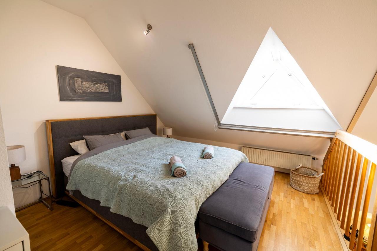 Luxurious Maisonette Apartment At The Heart Of Bécs Kültér fotó