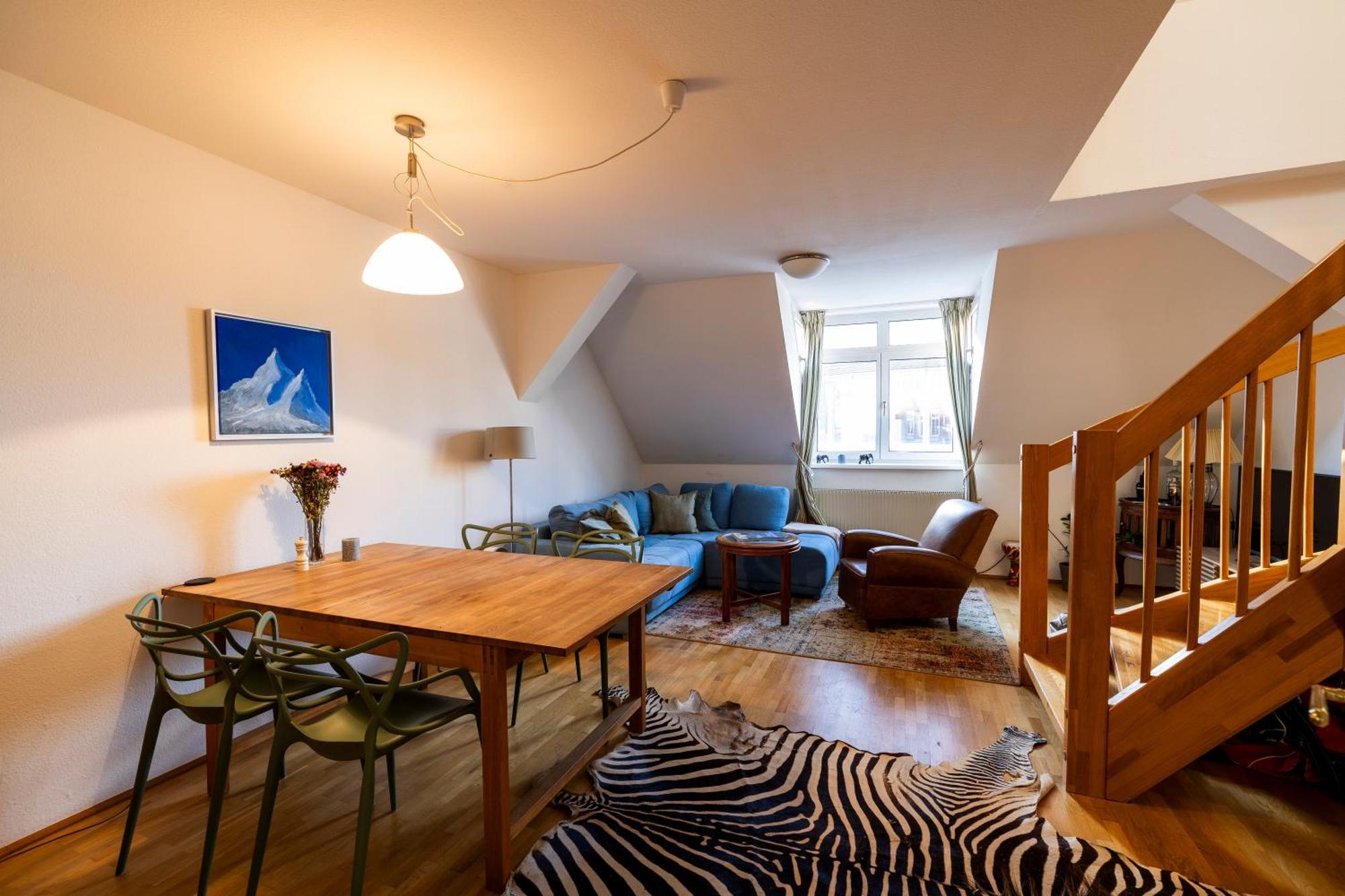 Luxurious Maisonette Apartment At The Heart Of Bécs Kültér fotó